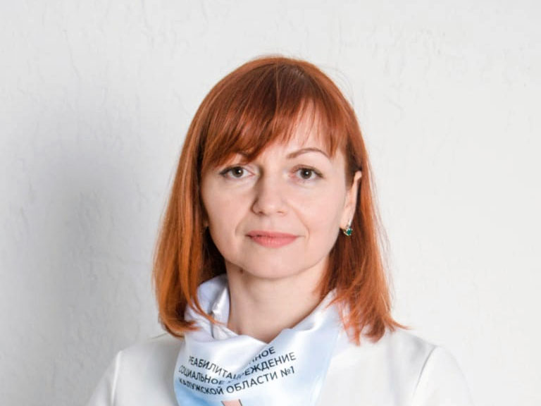 Склярова Оксана Искандаровна - Старший психолог учреждения